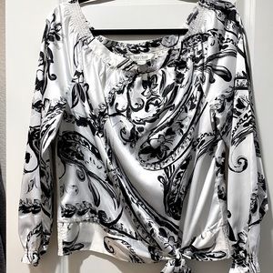 White House Black Market Top